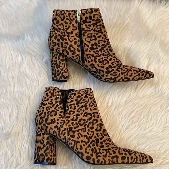 Marc Fisher Client Leopard Print Suede Booties, Size 10M - Picture 7 of 16